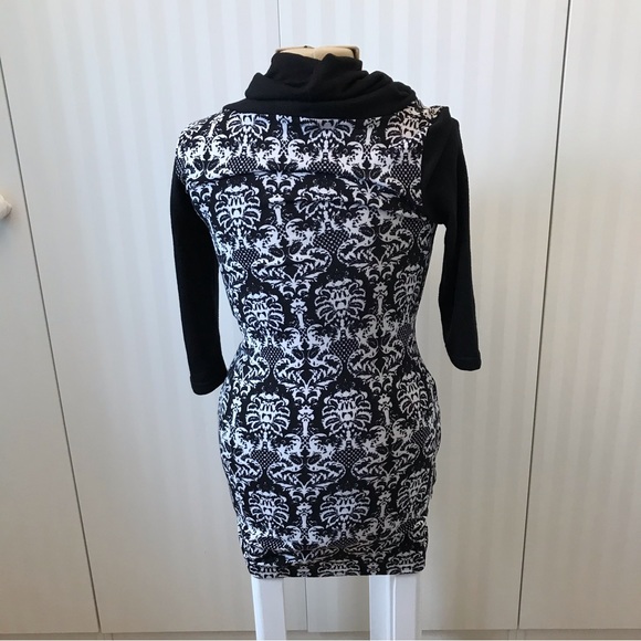 Papillon black white sweater dress pockets Size XS - Picture 4 of 7
